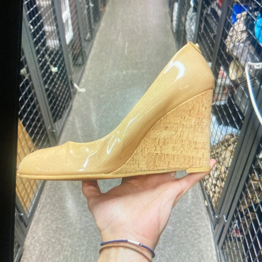 Weitzman cork and leather wedge summer shoes - Picture 6 of 10